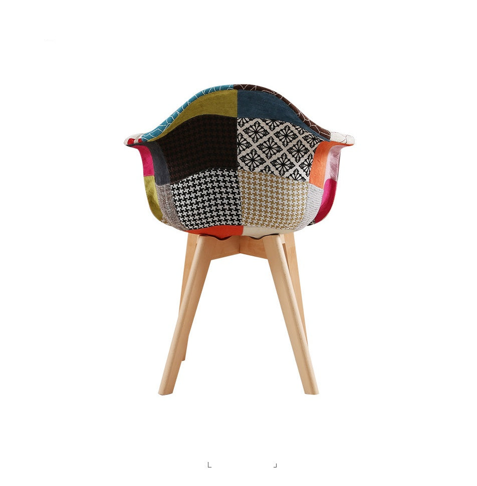 كرسي بتصميم مبتكر