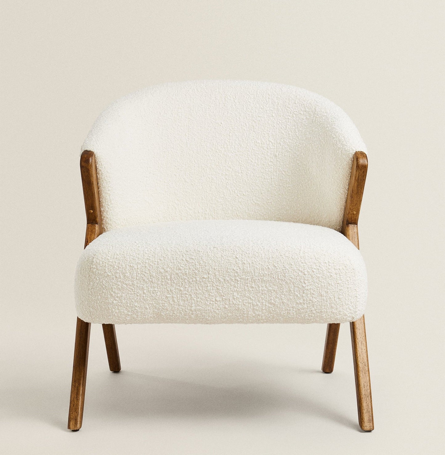 Luxury classic chair