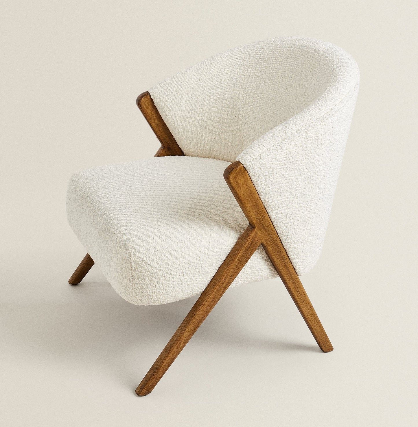 Luxury classic chair