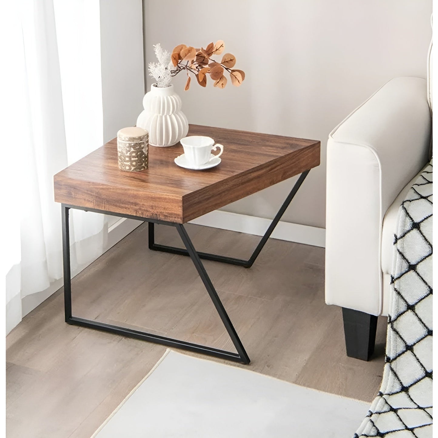 Versatile coffee table