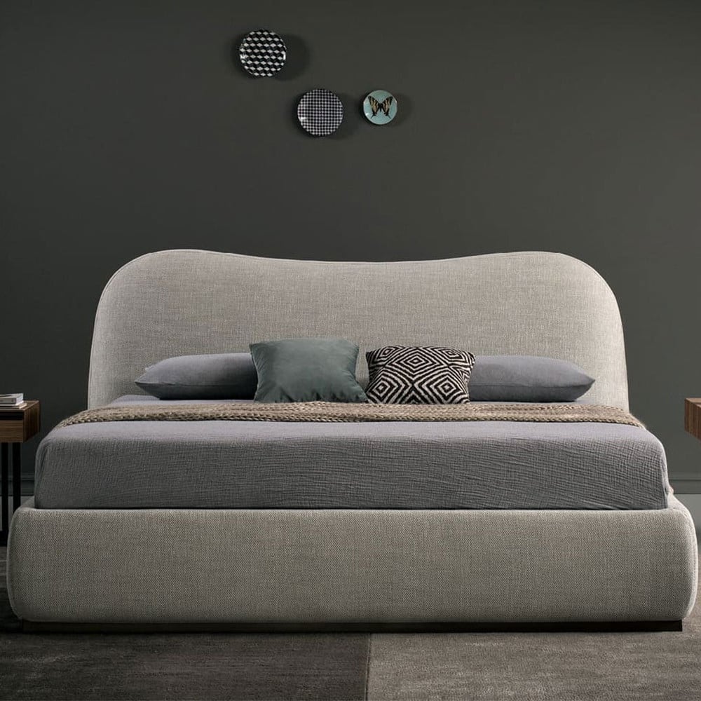 Modern European style bed