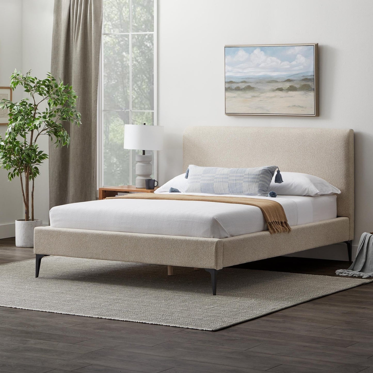 Verona's distinctive bed