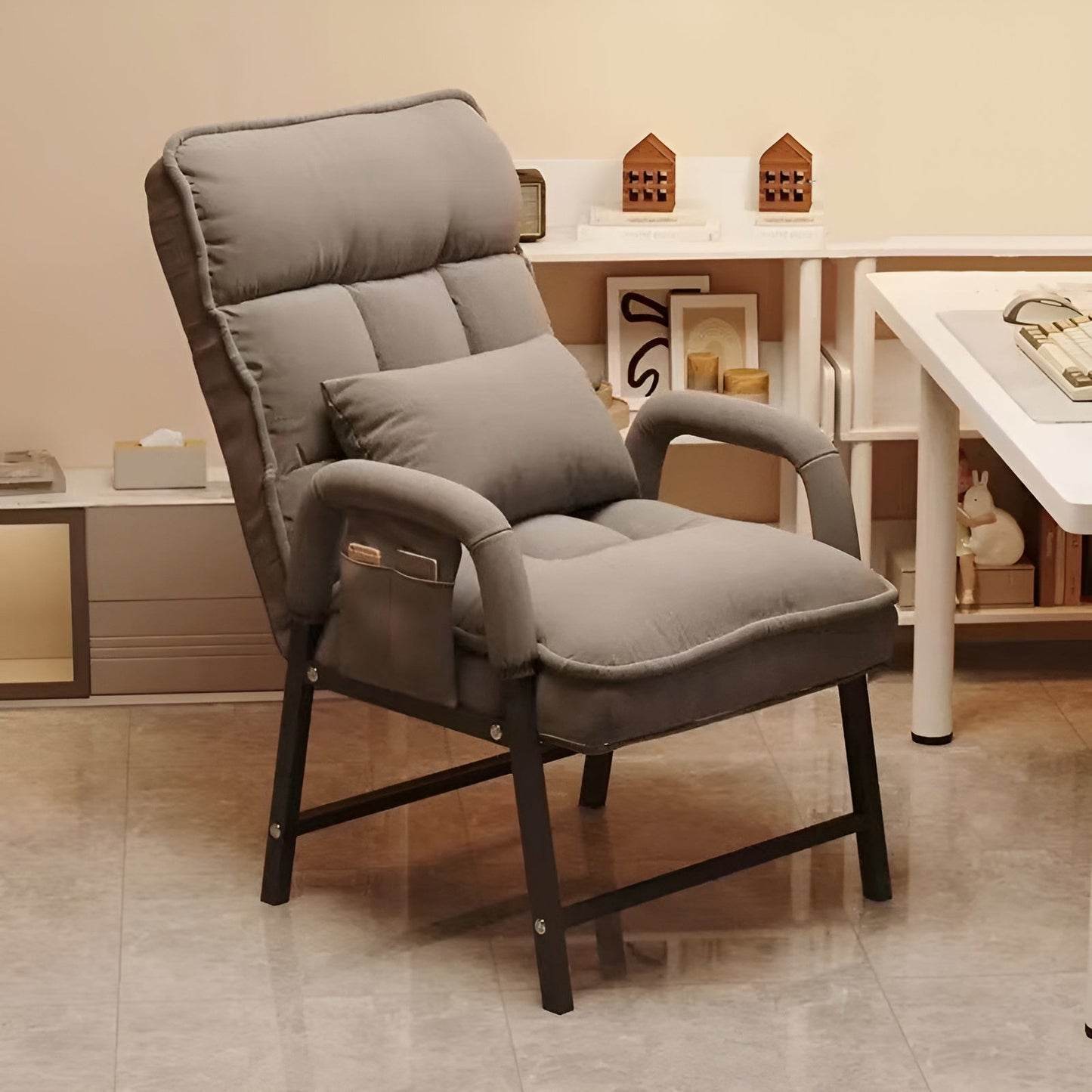 Fiora Comfortable Chair
