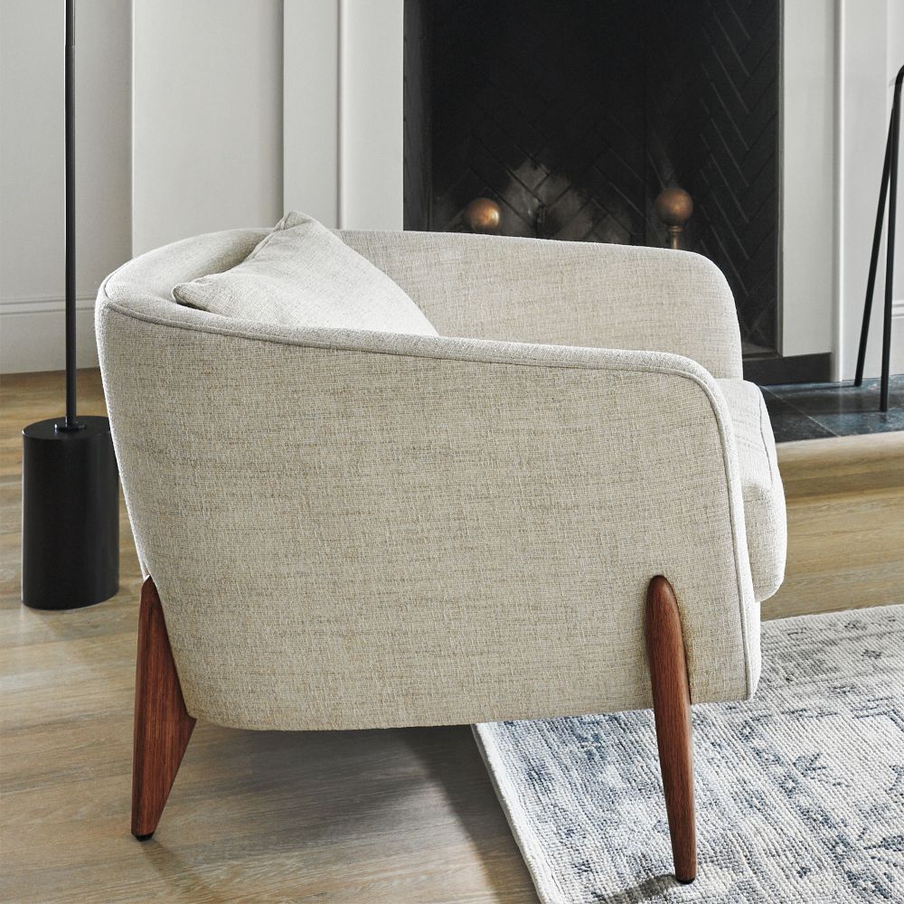 Laura Classic Chair