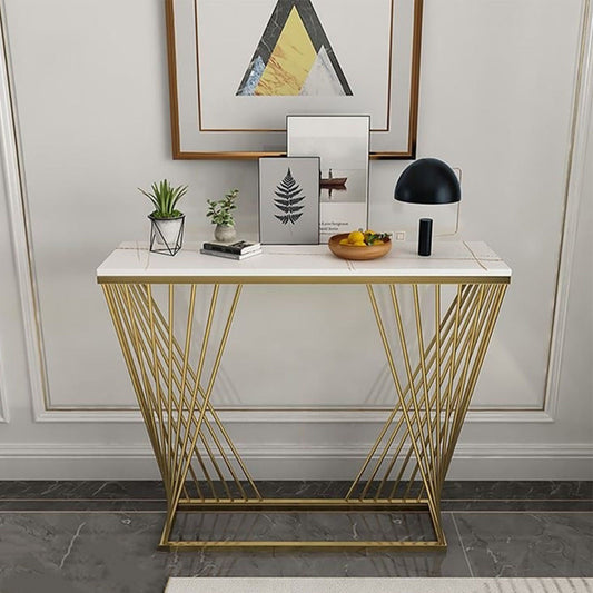 Console with a modern and elegant design