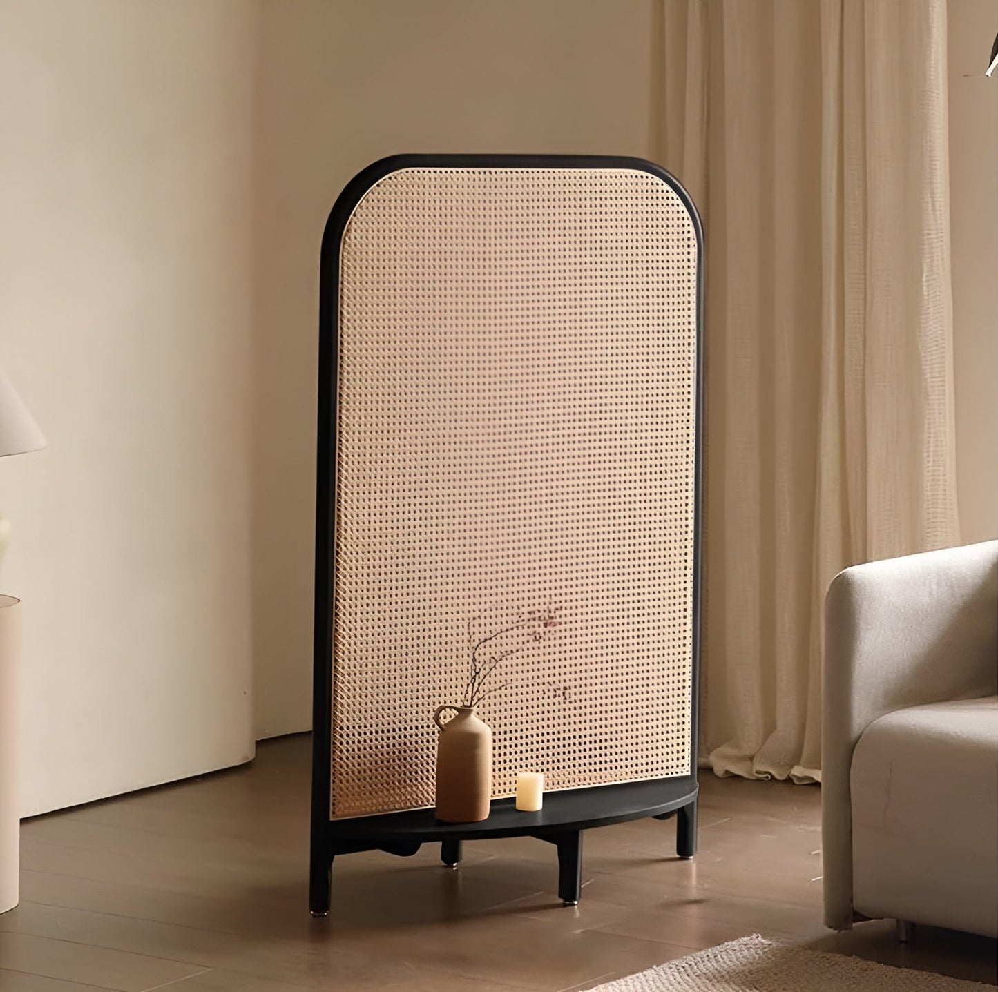 Asian style wall barrier 