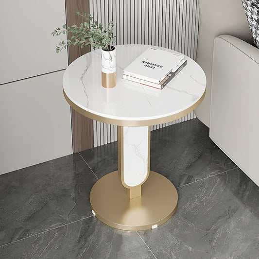 طاولة جانبية بتصميم مميز