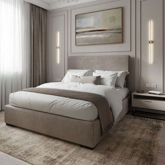 Bed with a distinctive design 