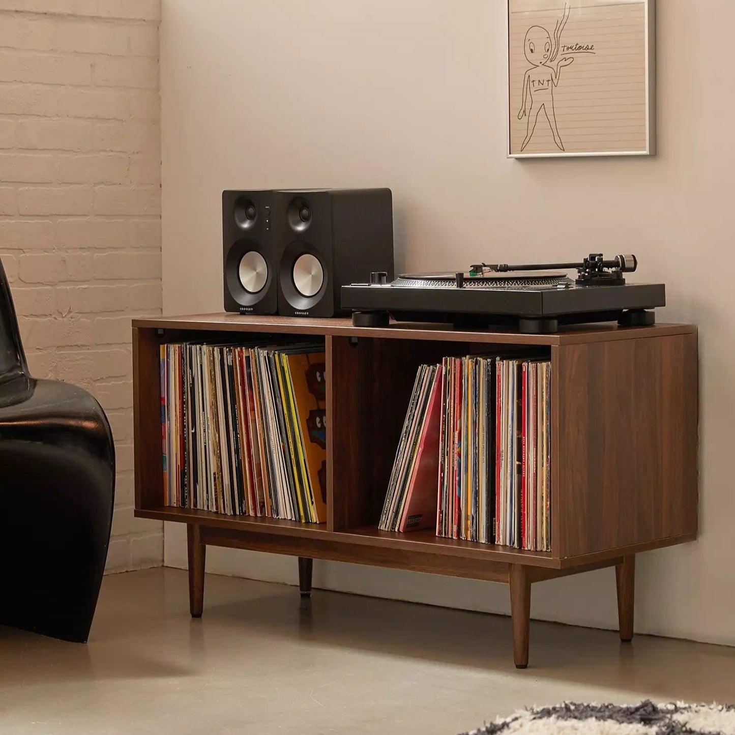 Distinctive sideboard