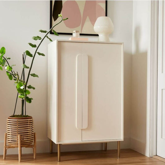 Classic Verona Cabinet