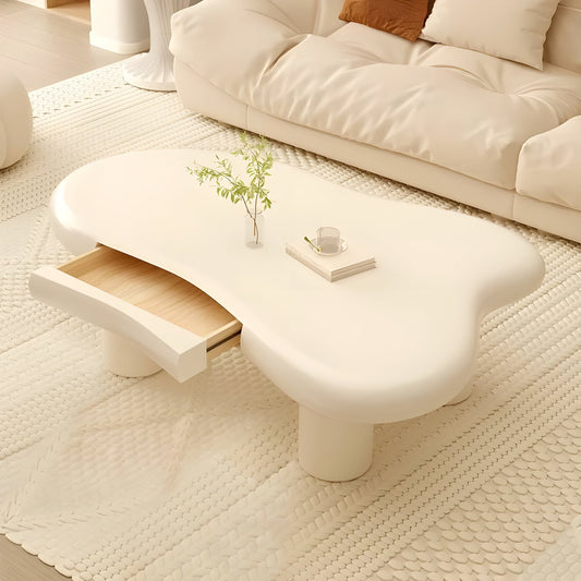 طاولة بتصميم مميز