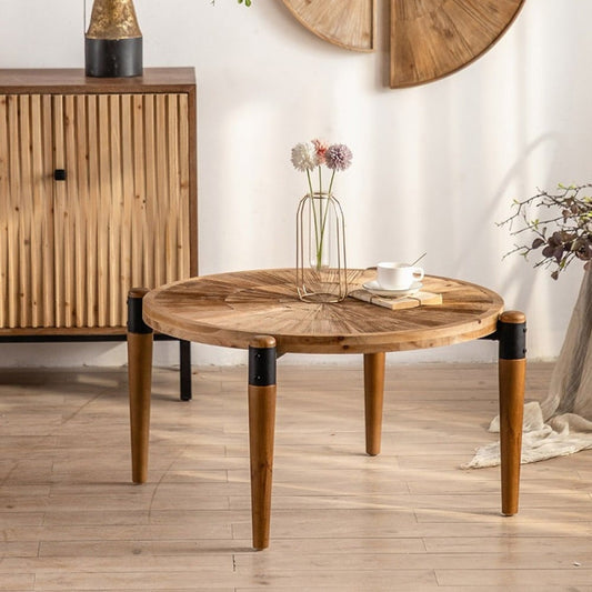 Lustra's distinctive table